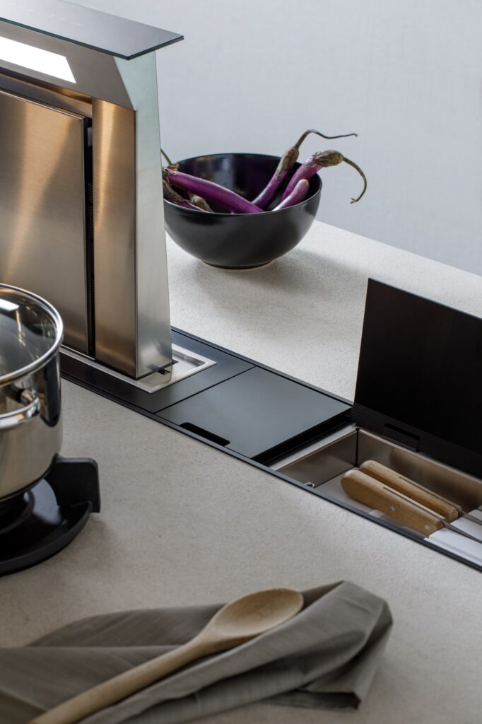 Skyler World - Modular Kitchens, Wardrobes, Aluminium System Windows and Office Furniture